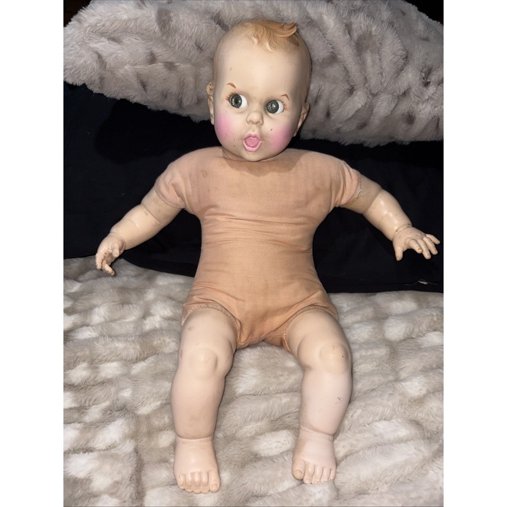 Vintage Gerber Baby Doll  17" Flirty Googly Eyes  Doll 1979